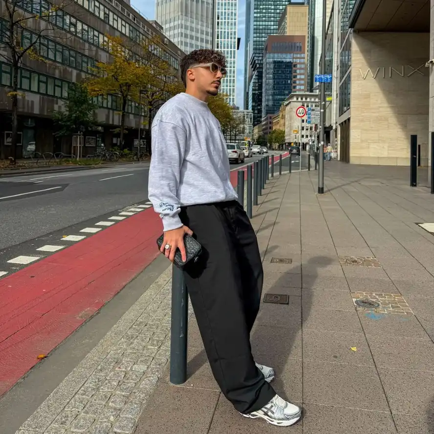 StockX: Sneakers, Streetwear, Trading Cards, Handbags, Watches StockX: Sneakers, Streetwear, Trading Cards, Handbags, Watches